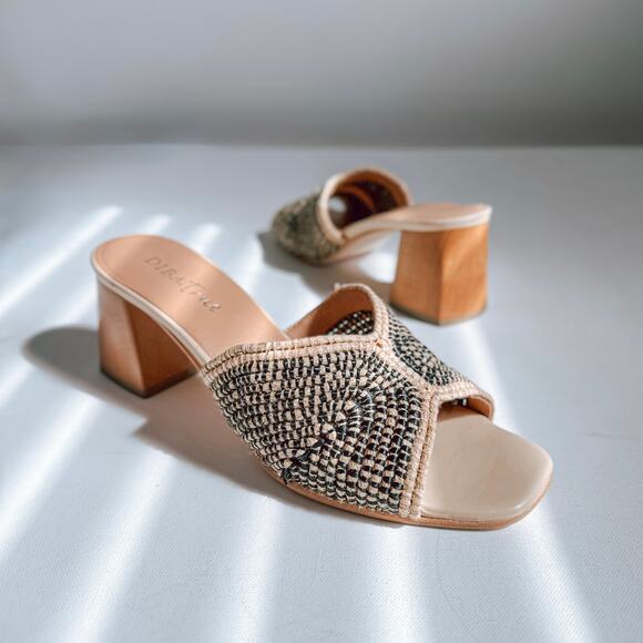 NEW Diba True Woven Mules - Picture 1 of 8